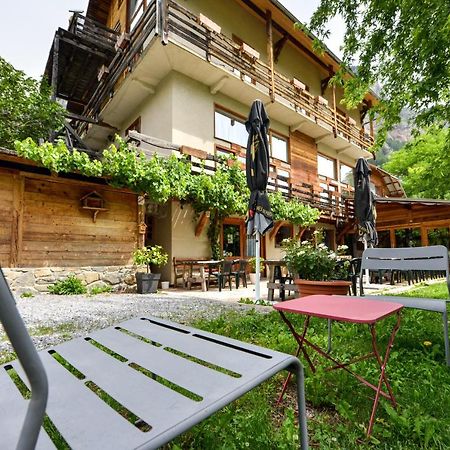 Hôtel Les 5 Saisons Freissinieres Exterior foto